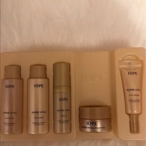 IOPE by Amore Pacific - Super Vital Cream Set